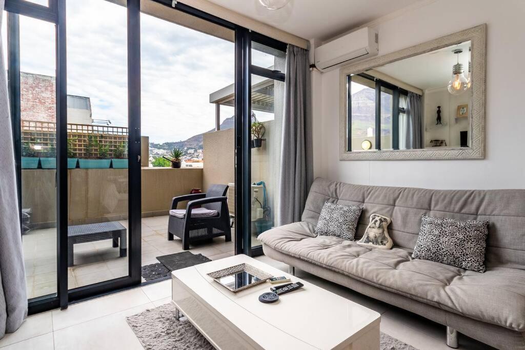 Four Seasons 818- Spacious Cbd Studio - Onsite Parking, Gym & Rooftop Pool Cidade Do Cabo Exterior foto